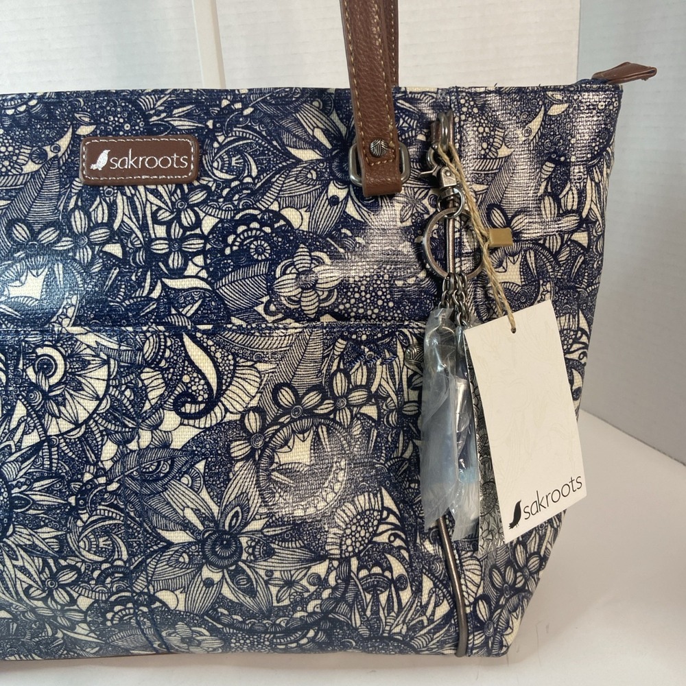 Sakroots Artist Circle Spirit Desert Metro Tote Navy Shoulder Bag Boho Owl NWT